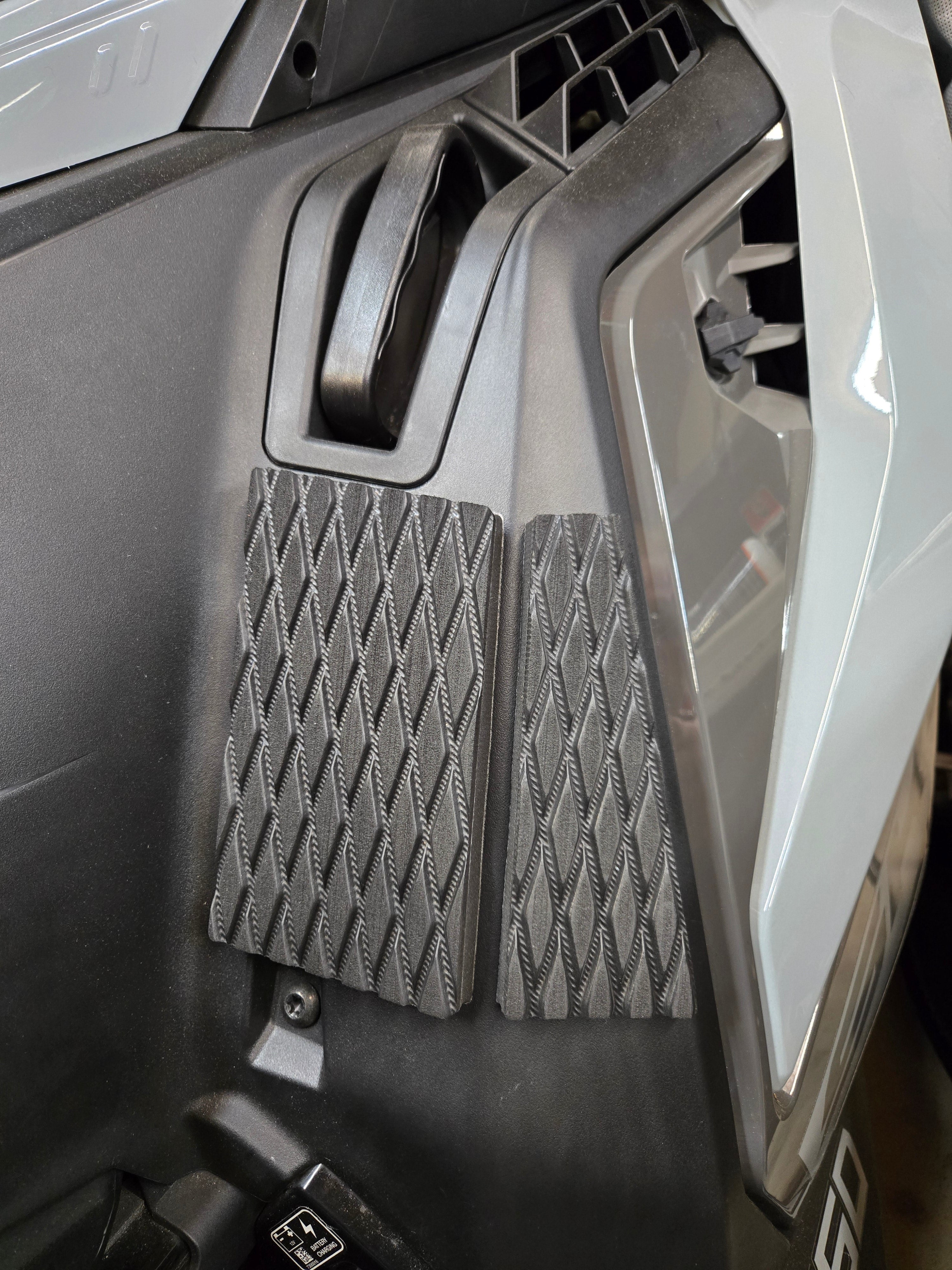 PDP Polaris Matryx Trail Diamond Grip knee Pads