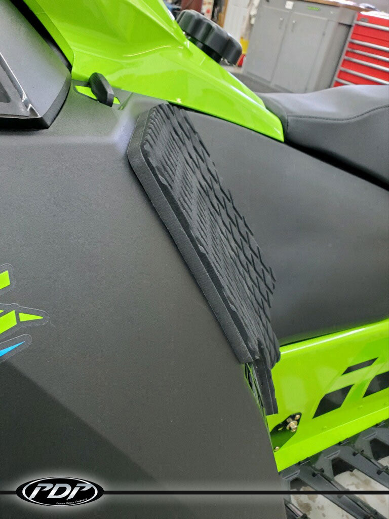 PDP Arctic Cat Catalyst Kneepads