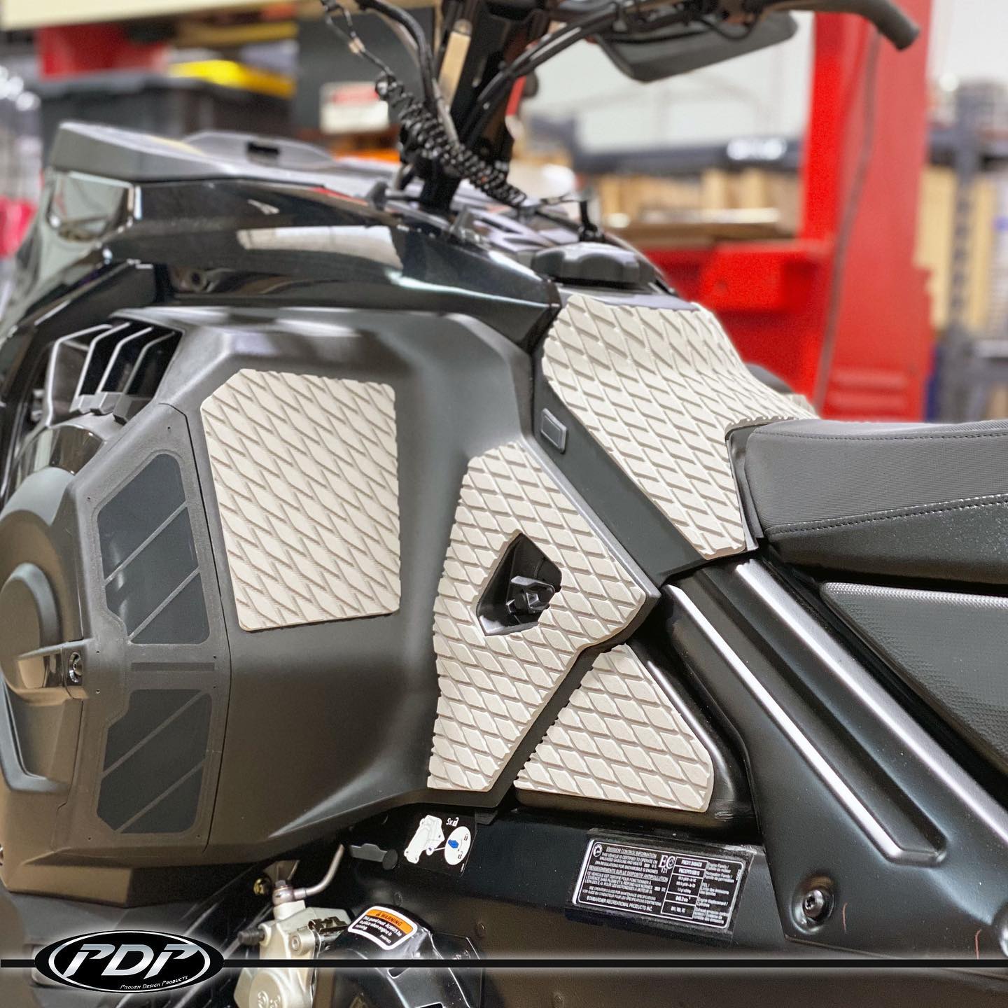 PDP Ski Doo Gen 5 Summits and Freeride Kneepads